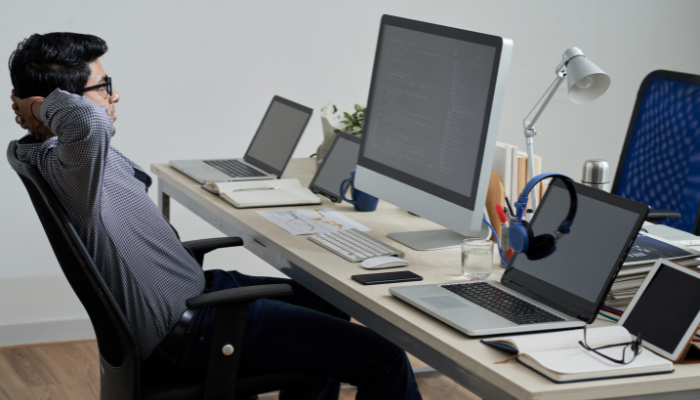 Modern office furniture setup in Trivandrum by Avanthika Furniture World